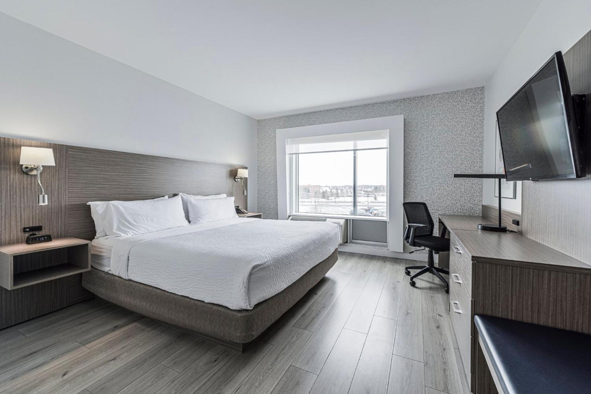 Holiday Inn Express Hotel & Suites Saint - Hyacinthe By Ihg Dış mekan fotoğraf