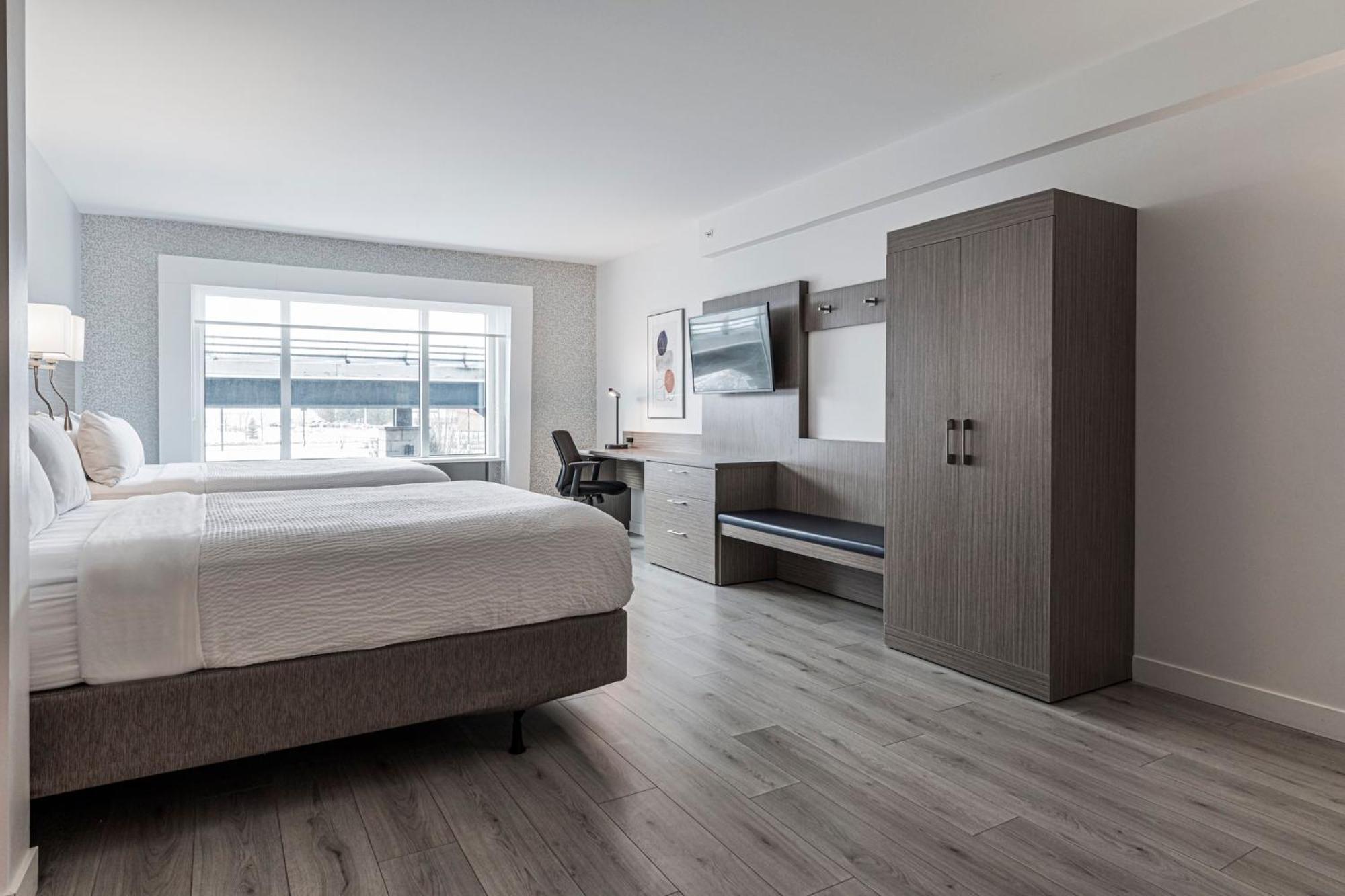 Holiday Inn Express Hotel & Suites Saint - Hyacinthe By Ihg Dış mekan fotoğraf